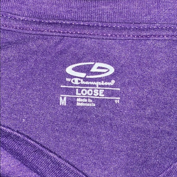 purple t-shirt - Picture 2 of 3
